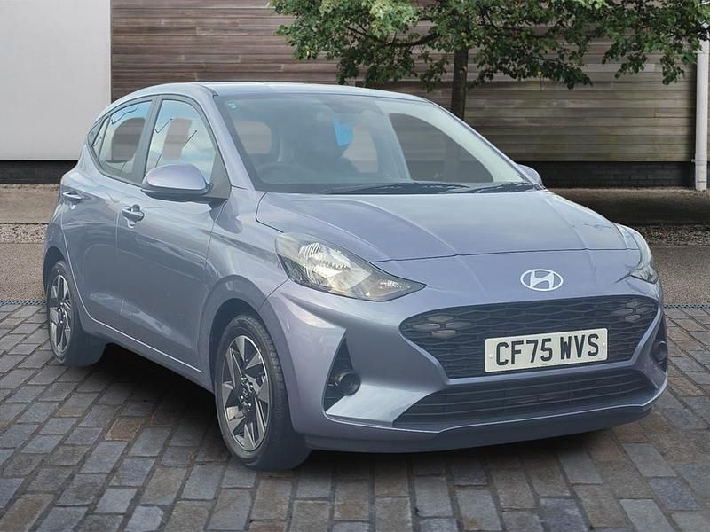 Blue New 2025 Hyundai i10 Advanced Hatchback | £16,490 (Fair price) - Image 1/4