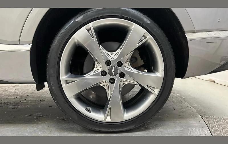 Used Genesis GV80 304 HP (223 kW) 2022 Silver SUV
