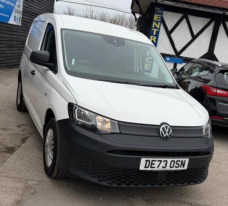 Used VW Caddy 102 HP (75 kW) 2023 White MPV