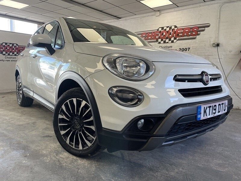 White Used 2019 Fiat 500X Cross SUV | £9,500 (Fair price) - Image 1/2
