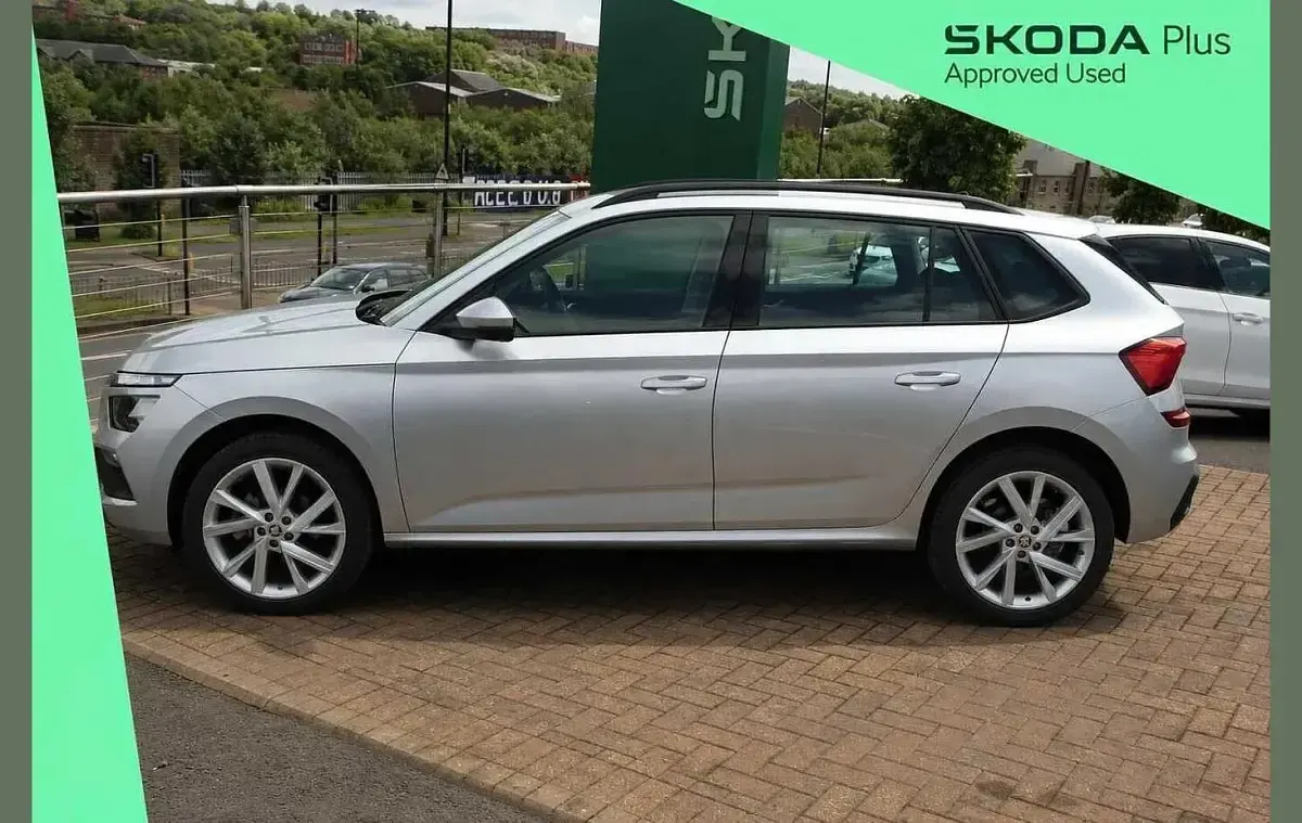 Used Skoda Kamiq SE L Executive 147 HP (108 kW) 2023 Brilliant silver metallic SUV