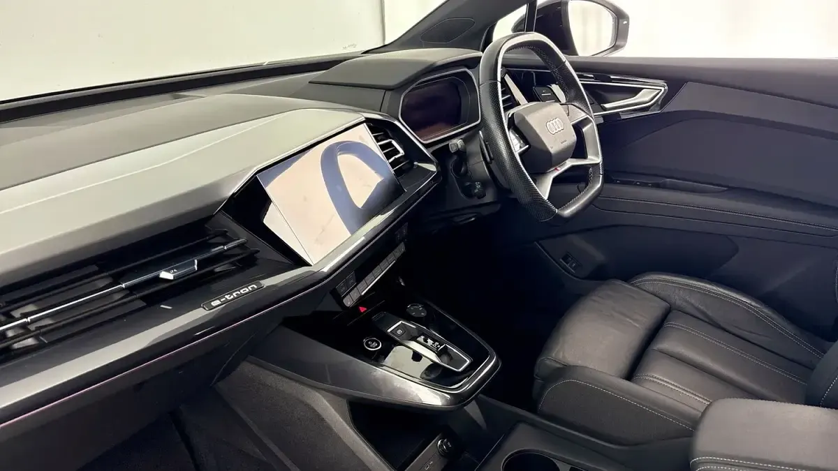 Used Audi Q4 e-tron Comfort 219 kW (299 HP) 2022 Mythos black SUV