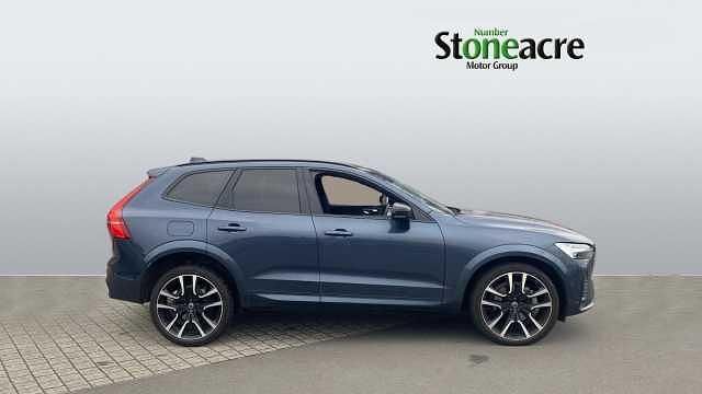 Usado Volvo XC60 Ultra 250 HP (183 kW) 2025 Azul SUV