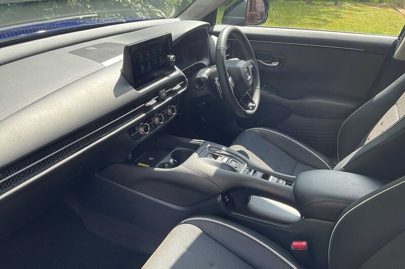 Used Honda ZR-V Hybrid 184 HP (135 kW) 2025 Blue SUV