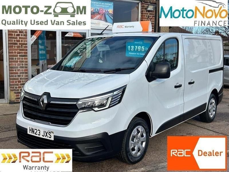 Used Renault Trafic Business 130 HP (95 kW) 2023 White MPV