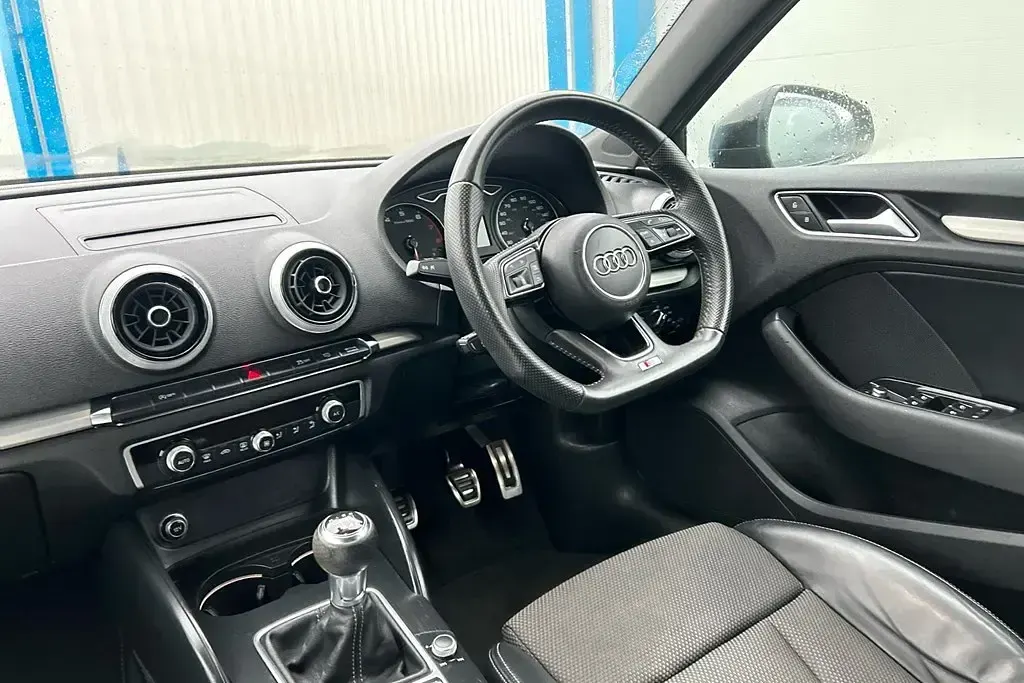 Used Audi A3 Sportback Black Edition 116 HP (85 kW) 2018 Black Hatchback
