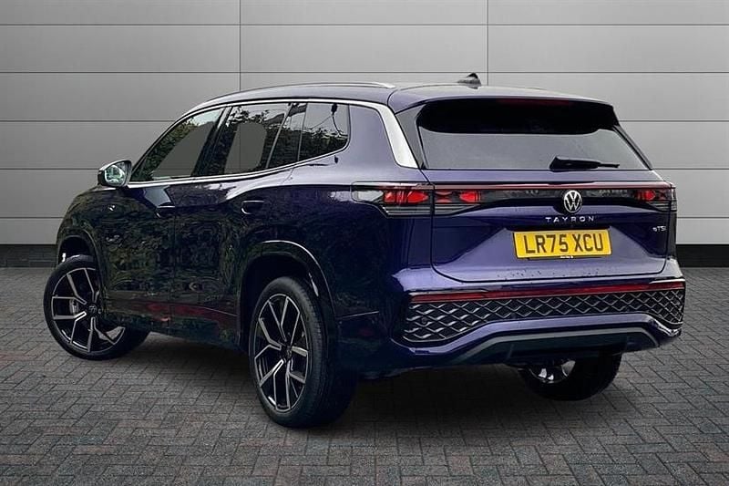 Neu VW Tayron R-line 150 PS (110 kW) 2025 Violett SUV