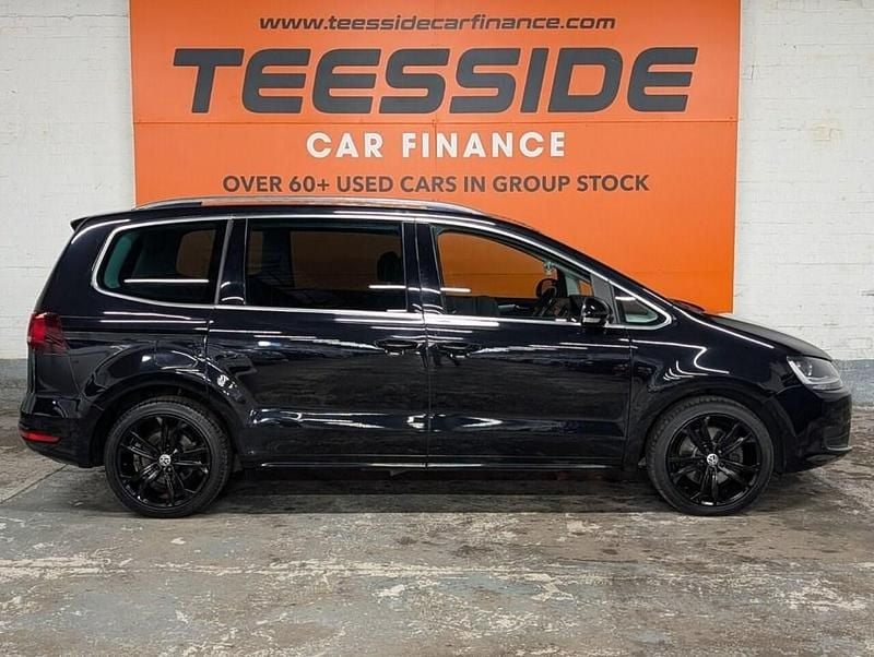 Used VW Sharan SE 150 HP (110 kW) 2016 Black MPV
