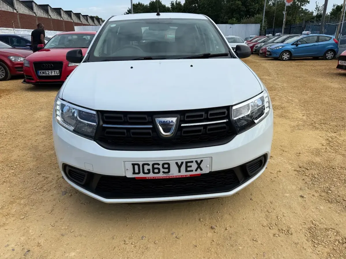 Used Dacia Sandero Essentiel 2019 White Hatchback
