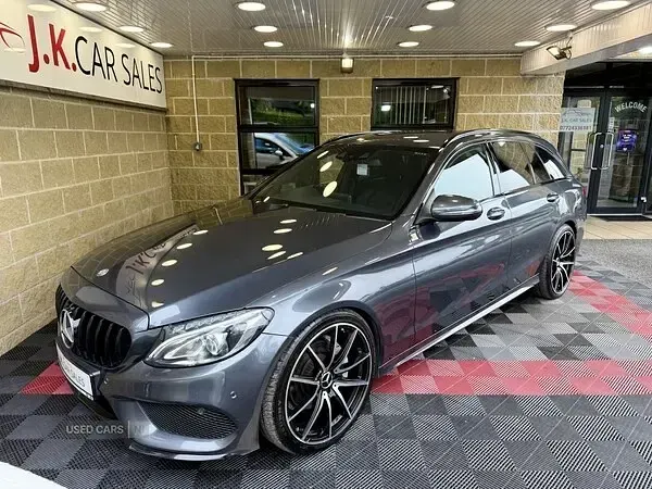 Begagnad Mercedes C220 AMG line 168 HK (123 kW) 2016 Grå Kombi