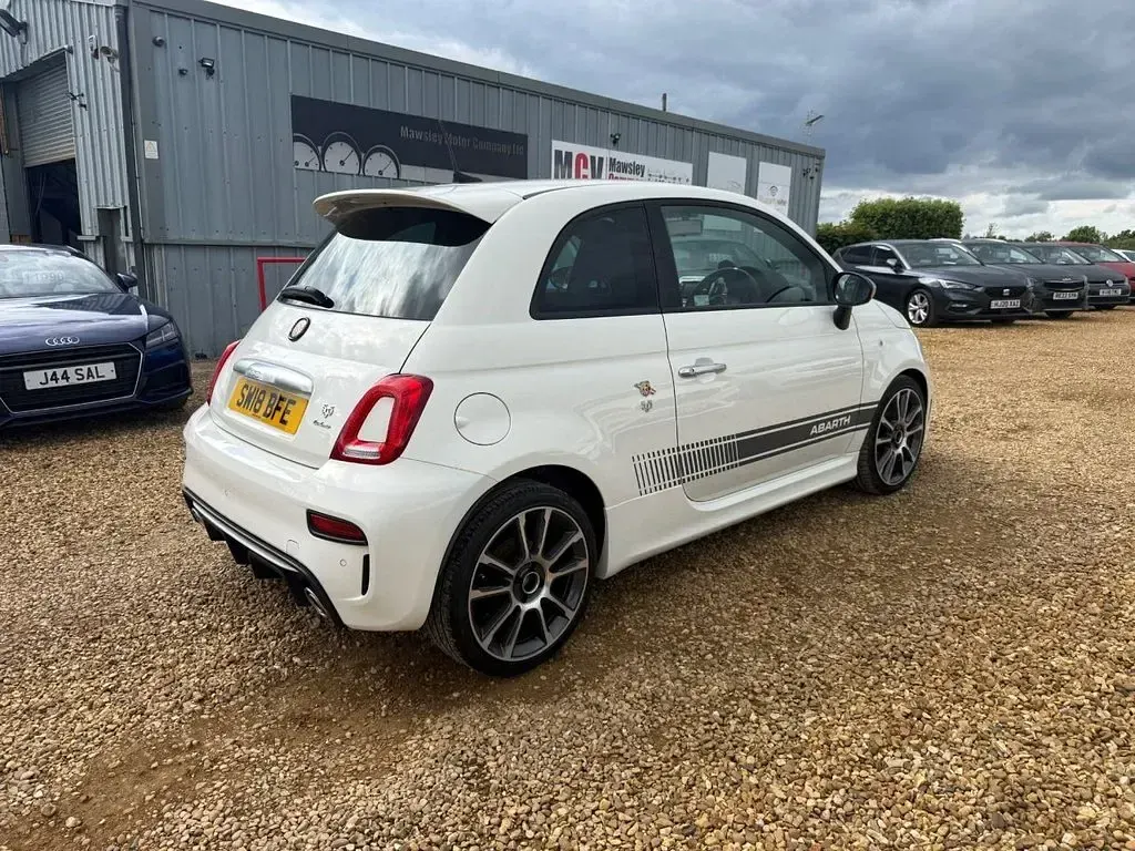 Used Abarth 595 Turismo 165 HP (121 kW) 2018 White Hatchback