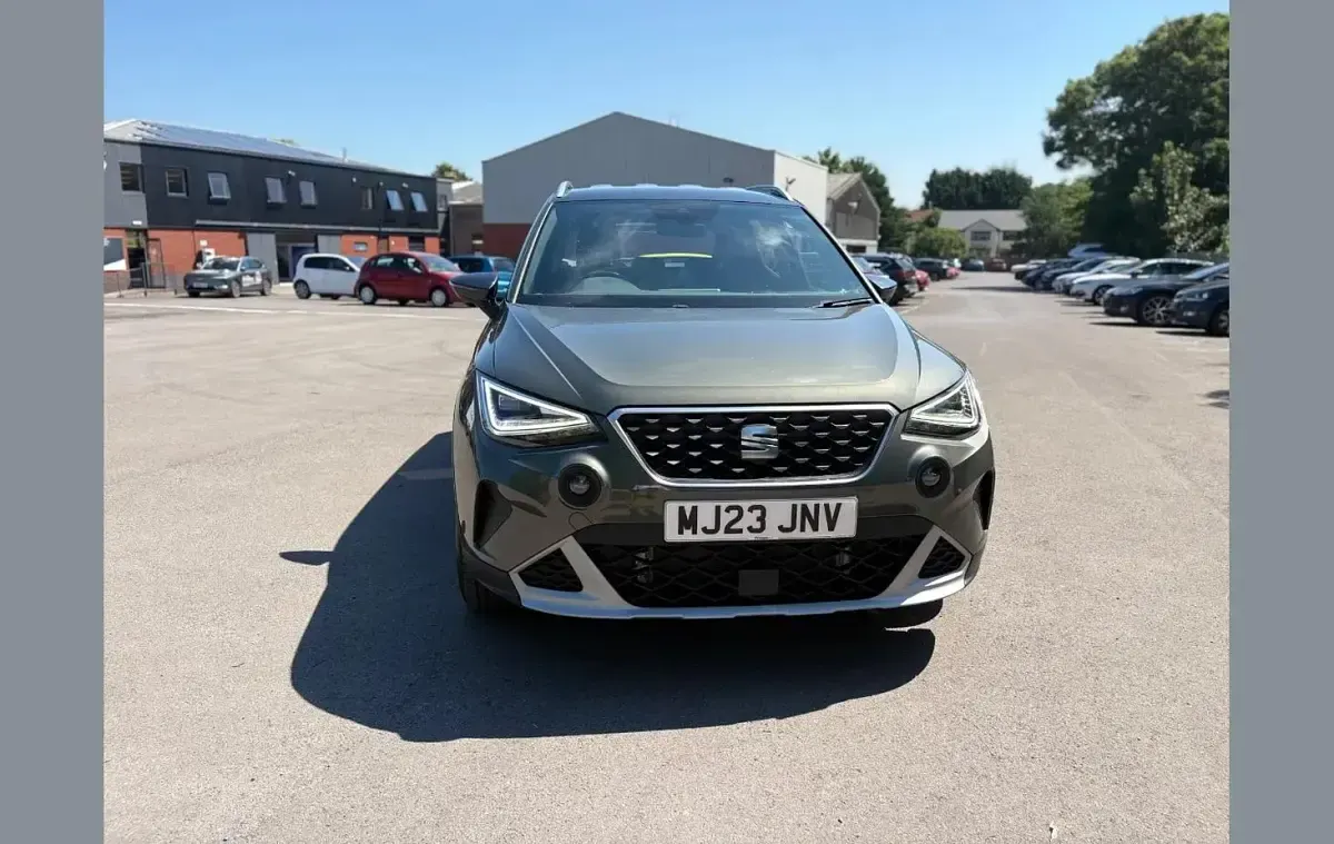 Used Seat Arona Xperience 108 HP (79 kW) 2023 Green SUV