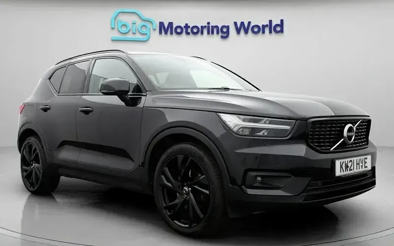Used Volvo XC40 R-Design Pro 197 HP (144 kW) 2021 SUV