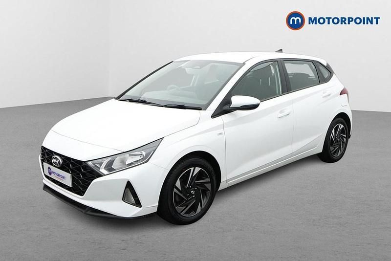 Used Hyundai i20 SE 2021 White Hatchback