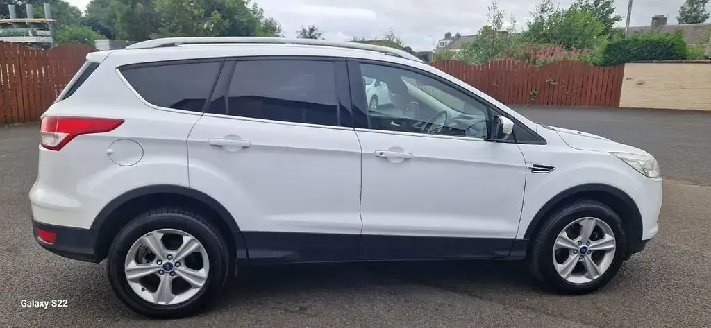 Used Ford Kuga Zetec 163 HP (119 kW) 2013 White SUV