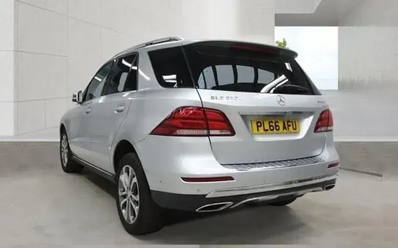 Käytetty Mercedes GLE250 204 HP (150 kW) 2017 Hopea Farmari