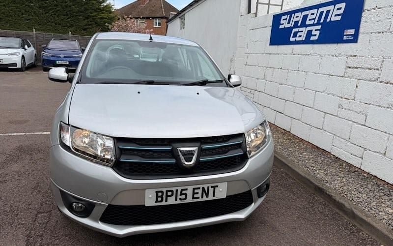Usado Dacia Sandero Lauréate 90 HP (66 kW) 2016 Citadino