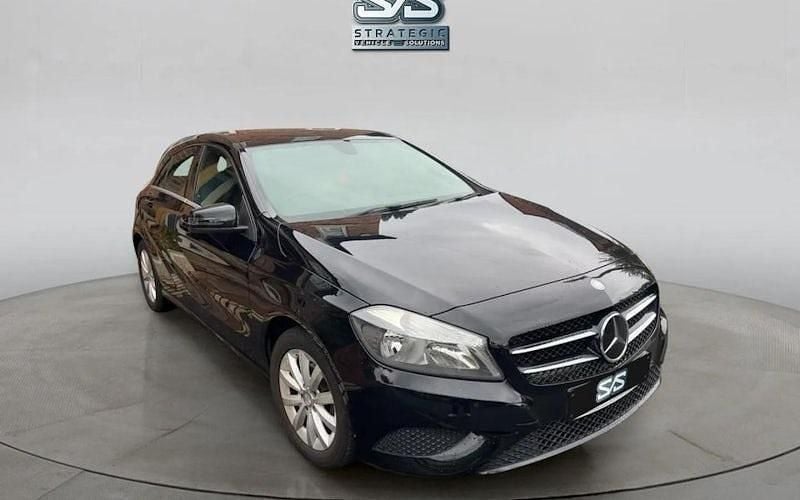 Black Used 2015 Mercedes A180 SE Hatchback | £8,490 (Good price) - Image 1/3