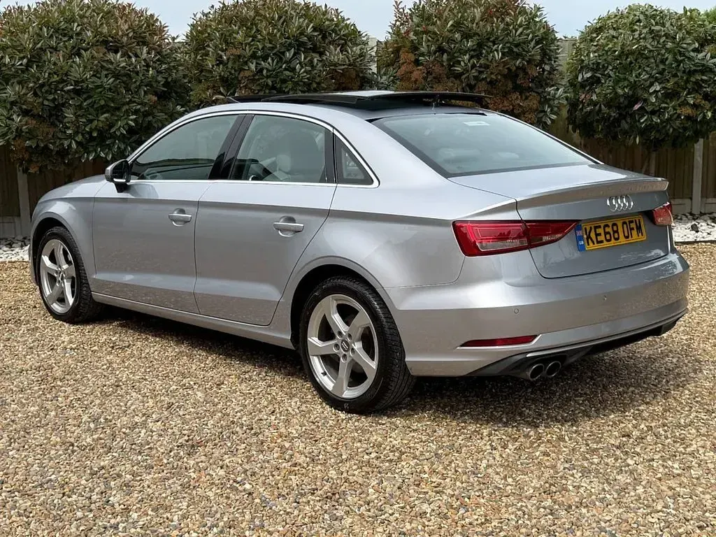 Used Audi A3 Sport 150 HP (110 kW) 2018 Silver Sedan
