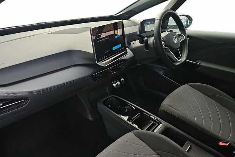 Used VW ID.3 Pro 150 kW (204 HP) 2025 Glacier white with solid black roof Hatchback