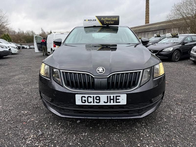 Begagnad Skoda Octavia SE Technology 115 HK (84 kW) 2019 Svart Halvkombi