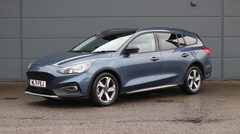 Used Ford Focus Active 2021 Blue Hatchback