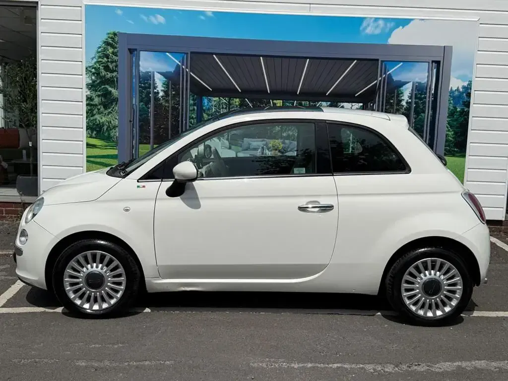 Used Fiat 500 Lounge 69 HP (50 kW) 2013 White Hatchback