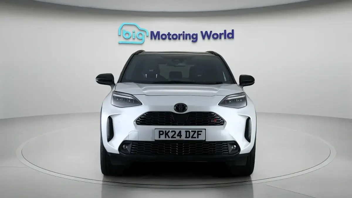 Used Toyota Yaris Sport 114 HP (83 kW) 2024 Hatchback