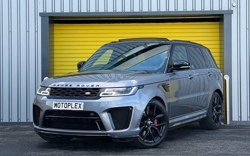 Käytetty Land Rover Range Rover Sport SVR 575 HP (422 kW) 2021 Katumaasturi