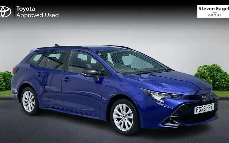 Używany Toyota Corolla 140 KM (102 kW) 2026 Kombi