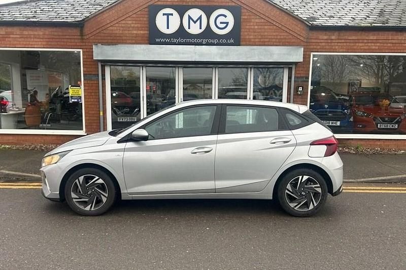 Used Hyundai i20 SE 100 HP (73 kW) 2021 Hatchback