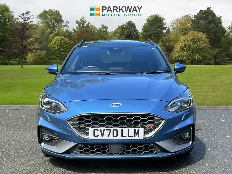 Used Ford Focus ST 190 HP (139 kW) 2020 Blue Estate