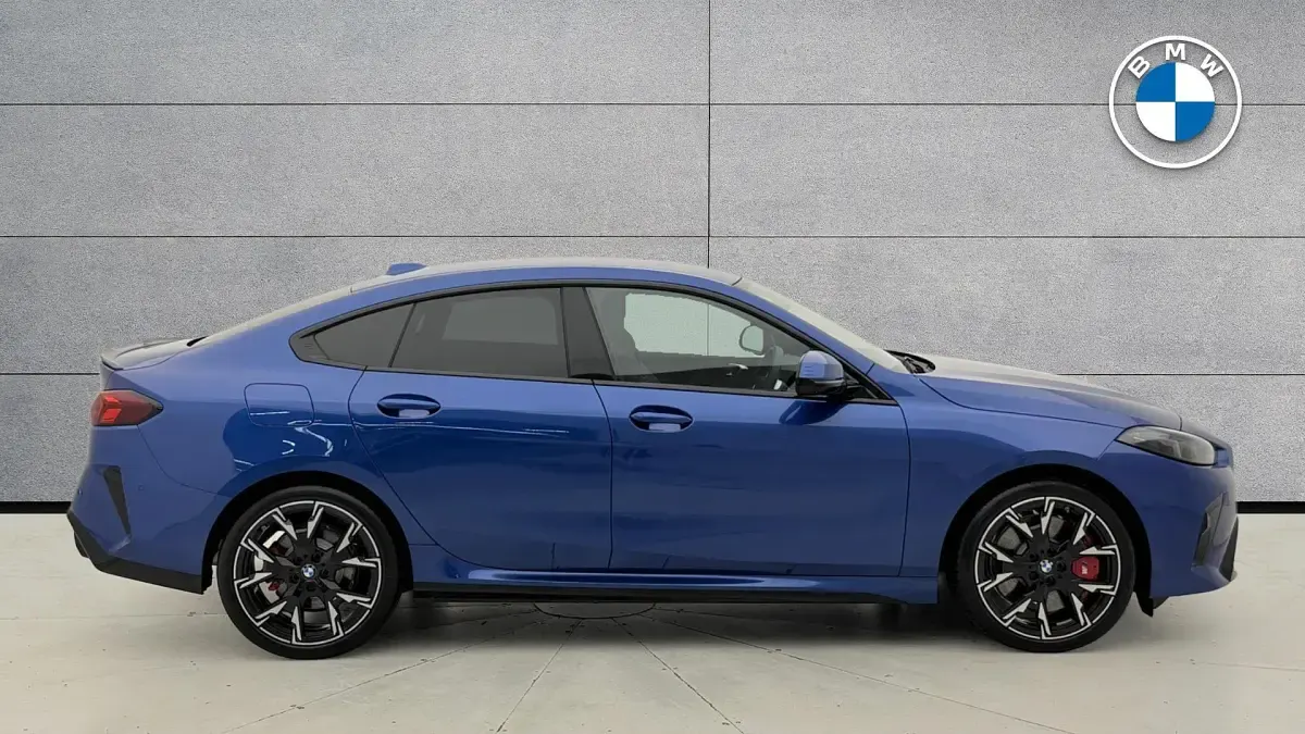 Used BMW 220 M Sport 168 HP (123 kW) 2025 Blue Coupe