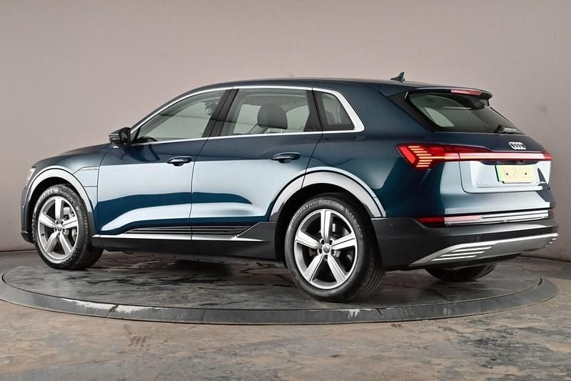 Used Audi e-tron 230 kW (313 HP) 2021 Blue SUV
