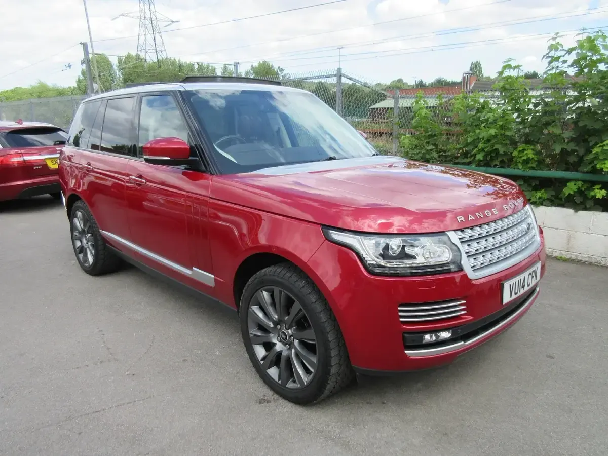 Used Land Rover Range Rover Autobiography 339 HP (249 kW) 2014 Red SUV