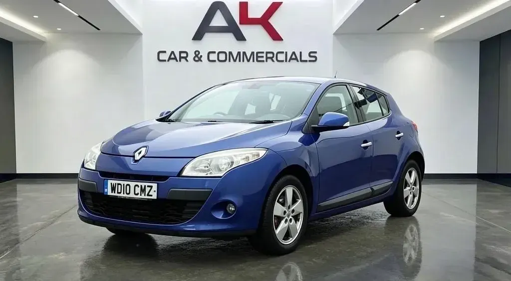 Used Renault Mégane Dynamique 110 HP (80 kW) 2010 Blue Hatchback