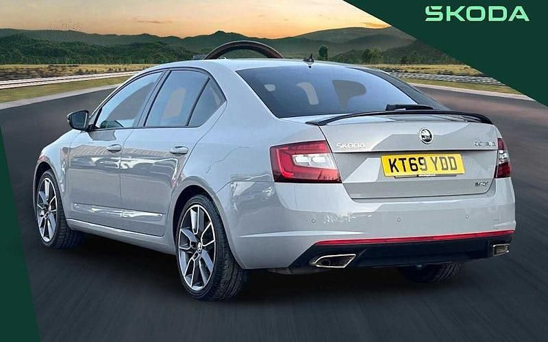 Used Skoda Octavia vRS 245 HP (180 kW) 2018 Hatchback