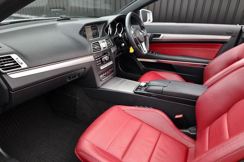 Used Mercedes E350 AMG 252 HP (185 kW) 2013 Silver Cabriolet