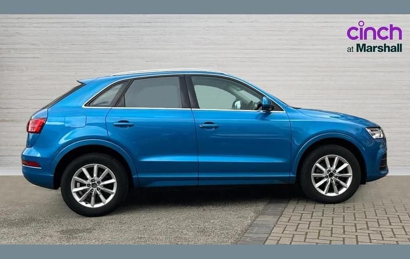 Used Audi Q3 Design 150 HP (110 kW) 2017 Blue SUV