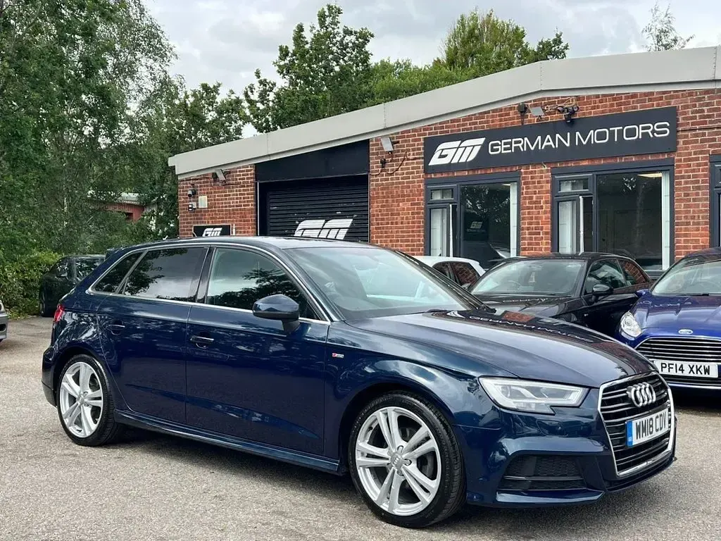 Used Audi A3 Sportback S-Line 150 HP (110 kW) 2018 Blue Hatchback