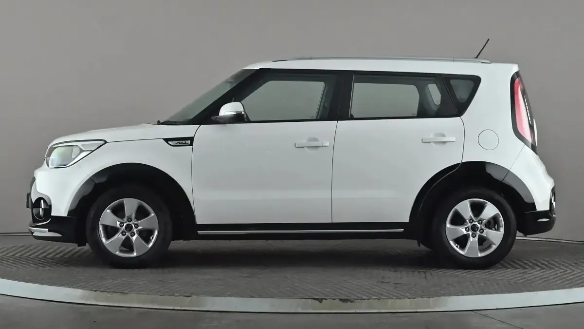Used Kia Soul 130 HP (95 kW) 2017 White SUV