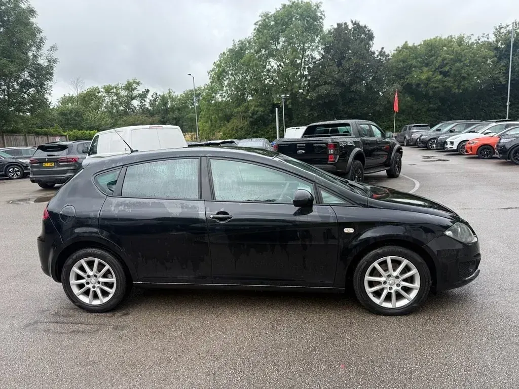 Used Seat Leon Copa 105 HP (77 kW) 2012 Black Hatchback