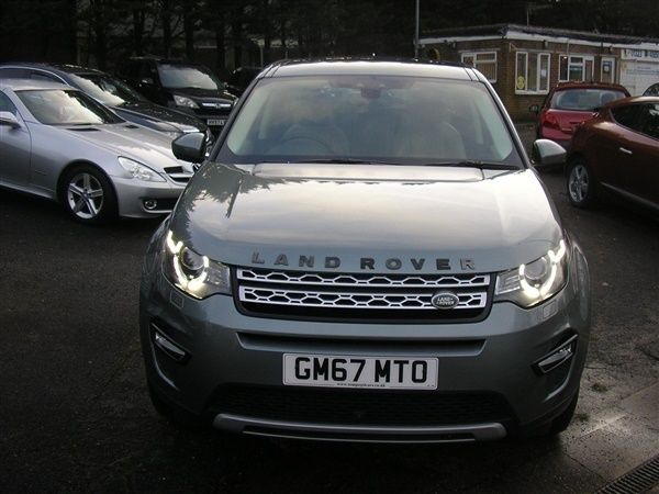 Red Used 2016 Land Rover Discovery Sport HSE SUV | £9,995 (Good price) - Image 1/1