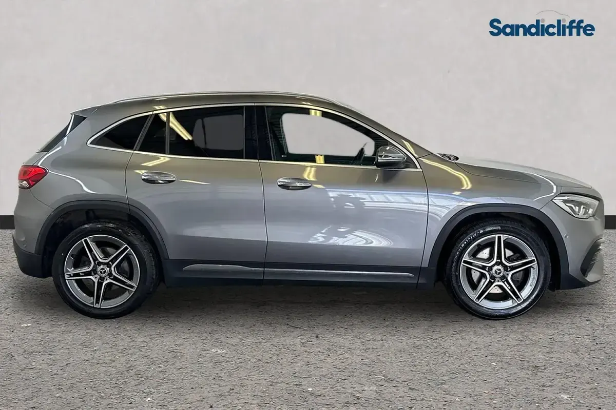 Used Mercedes GLA220 AMG Line Premium 190 HP (139 kW) 2022 Grey SUV