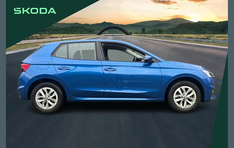 Used Skoda Fabia Comfort 79 HP (58 kW) 2022 Blue Hatchback