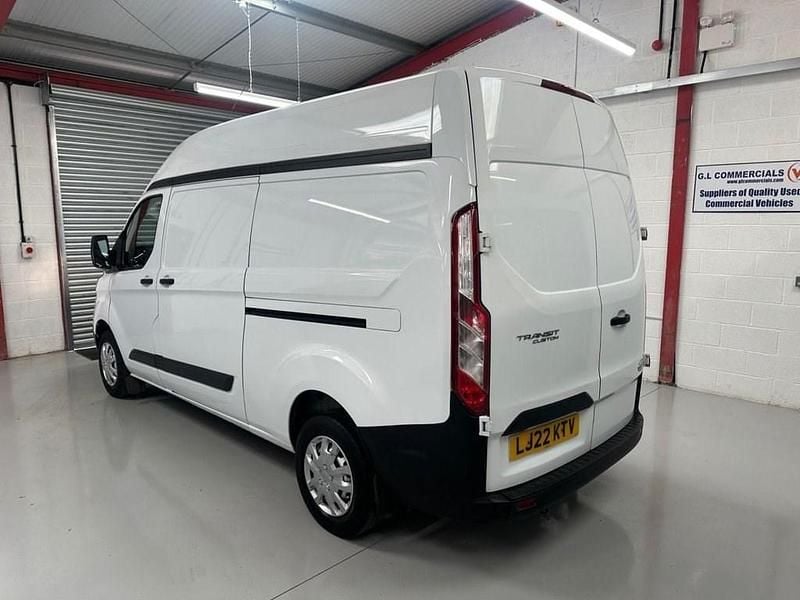 Used Ford Transit Custom 130 HP (95 kW) 2022 White Van