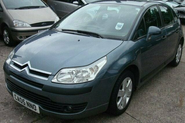 Used 2005 Citroën C4 Hatchback | £2,395 (Fair price) - Image 1/4
