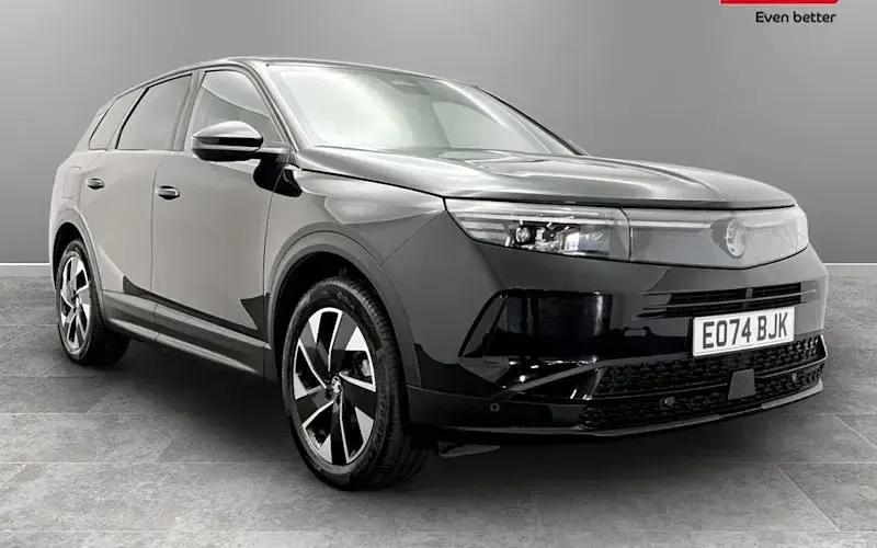 Second-hand Vauxhall Grandland X 136 CP (100 kW) 2025 SUV