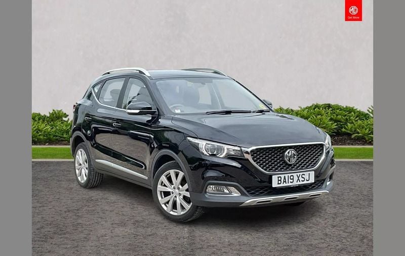 Black Used 2019 MG ZS Excite Sedan | £10,995 (Fair price) - Image 1/4