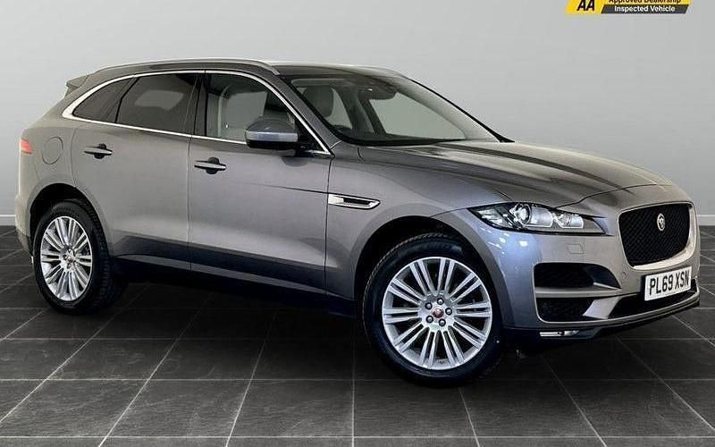Grey Used 2019 Jaguar F-Pace Portfolio SUV | £20,595 (Fair price) - Image 1/2